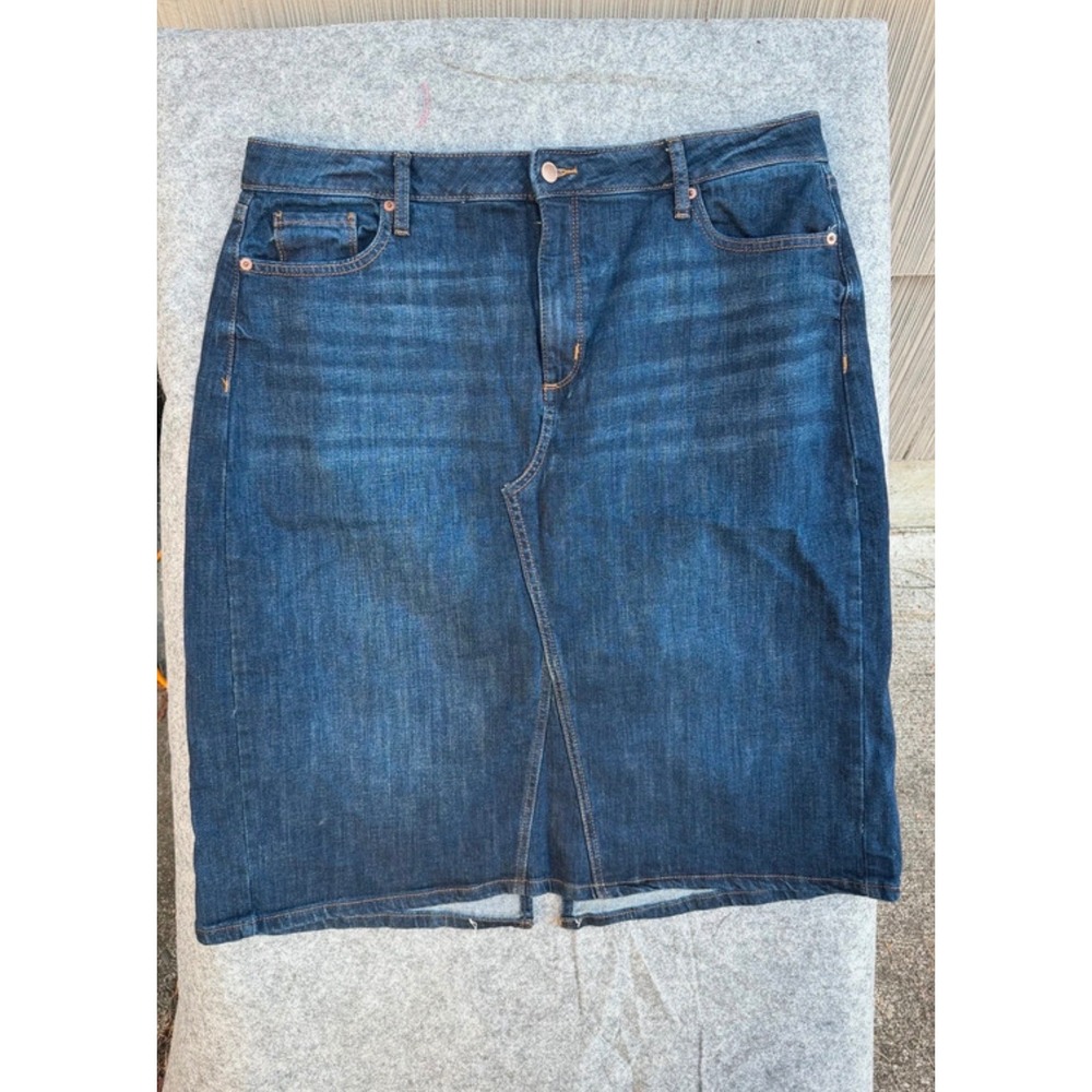 Sonoma Goods For Life Dark Wash Denim Midi Skirt Size 18 Plus Casual Stretch